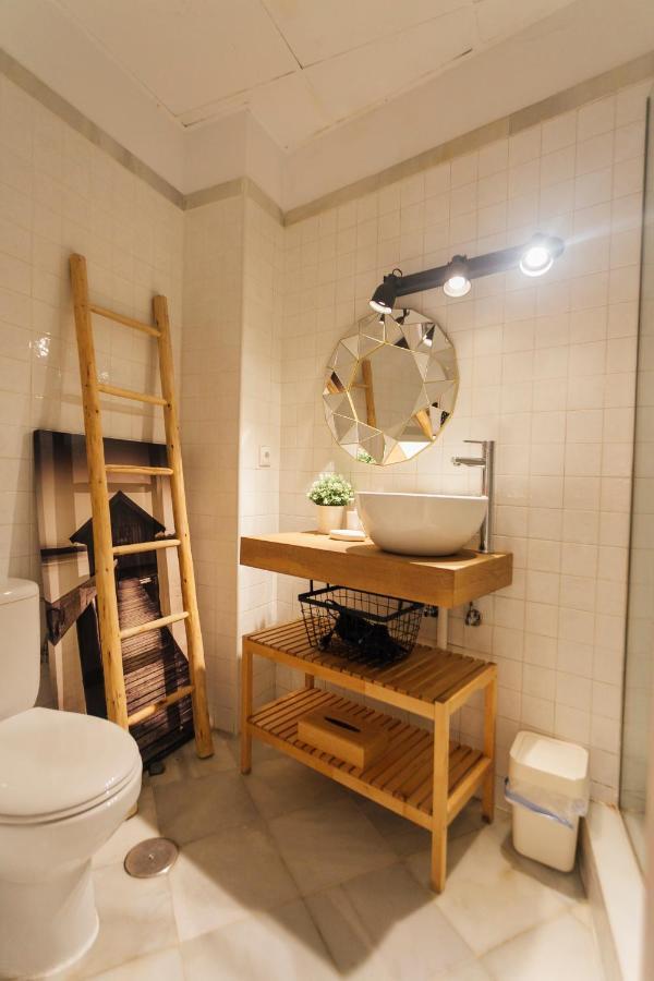 Precioso apartamento con patio en La Alameda Sevilla Exterior foto