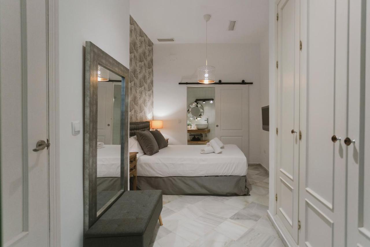 Precioso apartamento con patio en La Alameda Sevilla Exterior foto