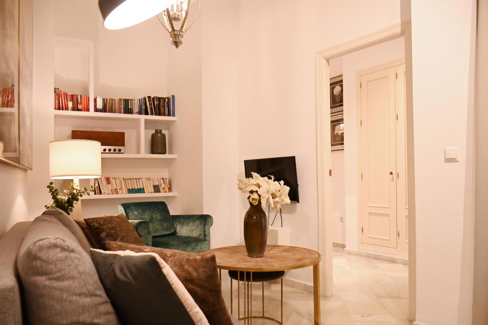 Precioso apartamento con patio en La Alameda Sevilla Habitación foto